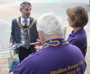 Elstree & Borehamwood Town Mayor Cllr Simon Rubner